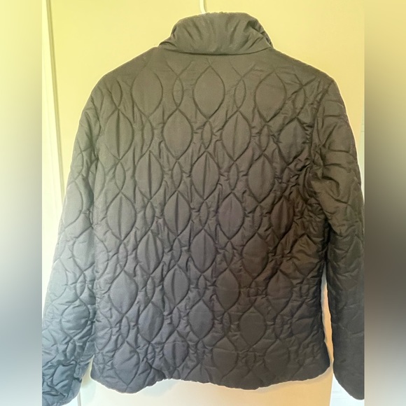 Marmot Black Light Puffer Jacket, Size Large - Picture 5 of 5